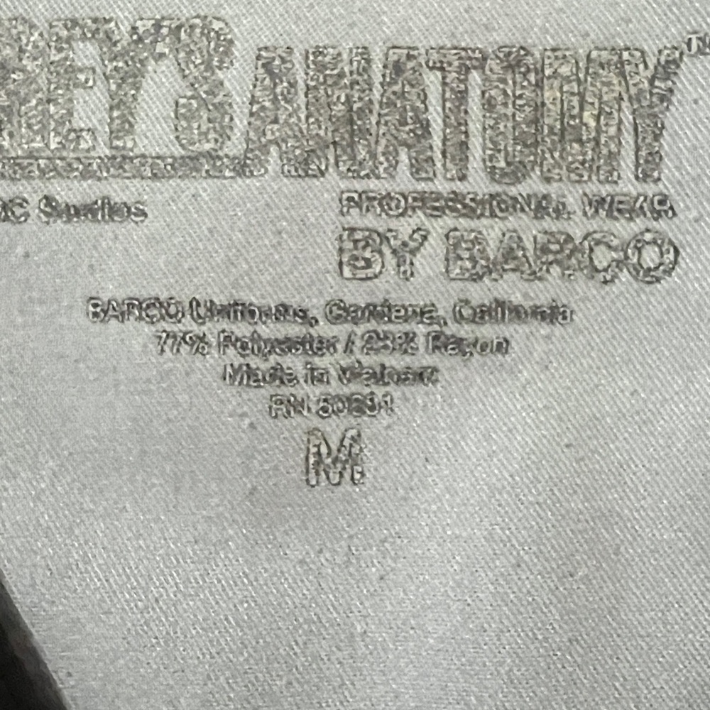 GREYS ANATOMY SCRUB TOP - Picture 4 of 4